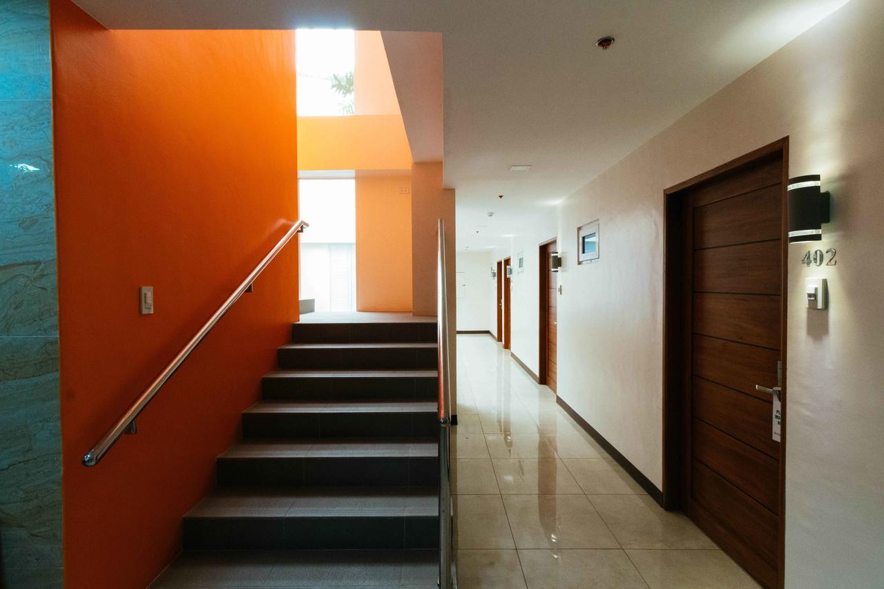 Готель Reddoorz Premium @ Sampaloc Makati Makati City Екстер'єр фото