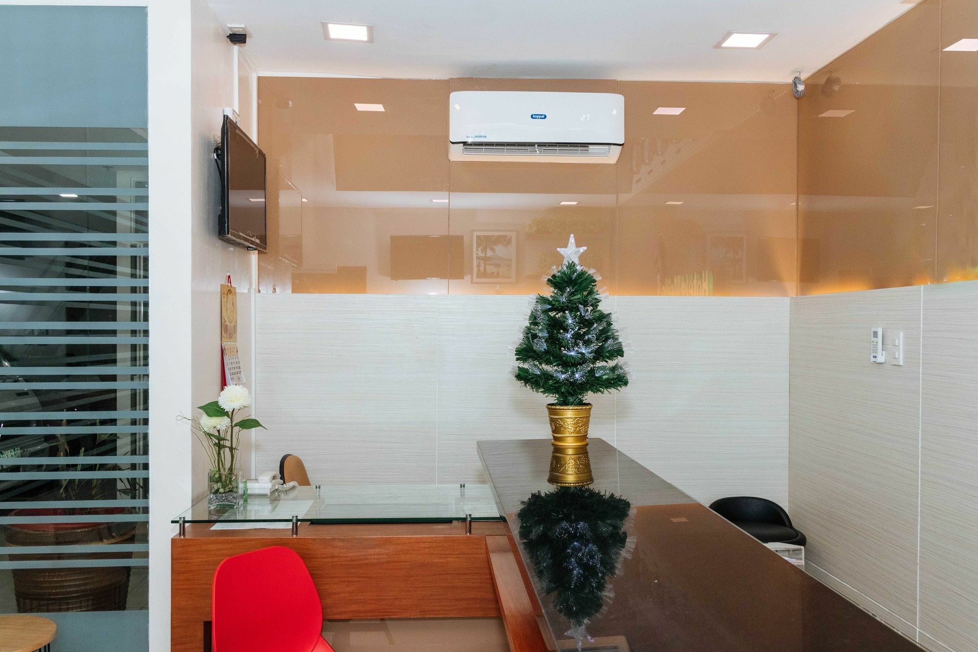 Готель Reddoorz Premium @ Sampaloc Makati Makati City Екстер'єр фото